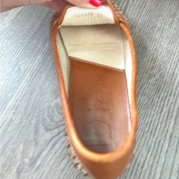 Authentic DIOR flats sz 37 - Picture 2 of 3